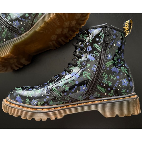 Dr Martens‎ 1460 Pascal Mystic Floral Combat Boots Women US 5 Black Dark Gothic - Picture 2 of 11